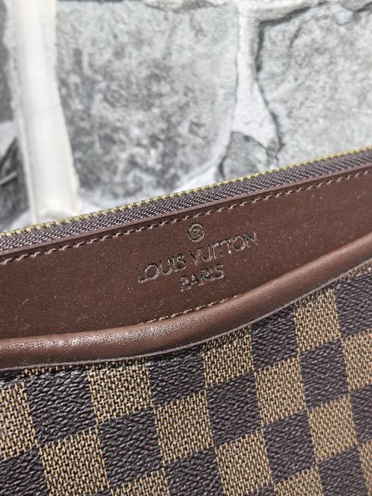 Luis Viton чанта тип плик