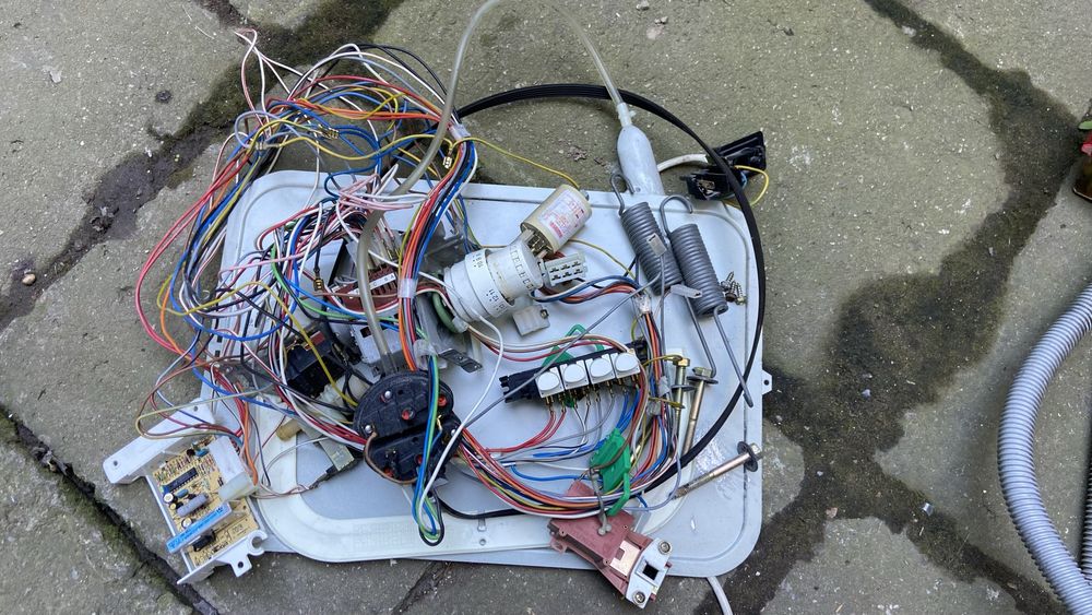 Пералня Fagor fe 1046 на части и пералня Whirlpool AWT 2260- на части