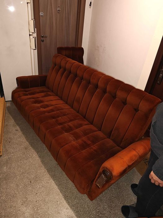 Разтегателен диван и 2 фотьойла