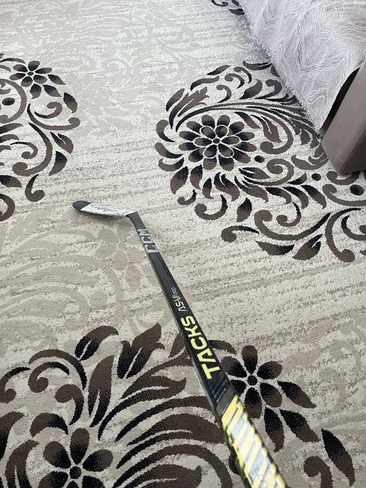 Продам клюшку CCM