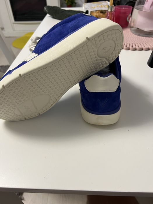 Adidasi Vionic piele intoarsa noi!!