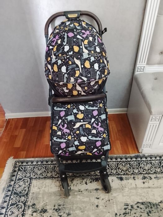 Продам прогулочную коляску