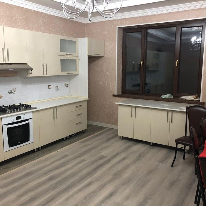 Плотник  Кухонный гарнитур  и Мягкий  мебель