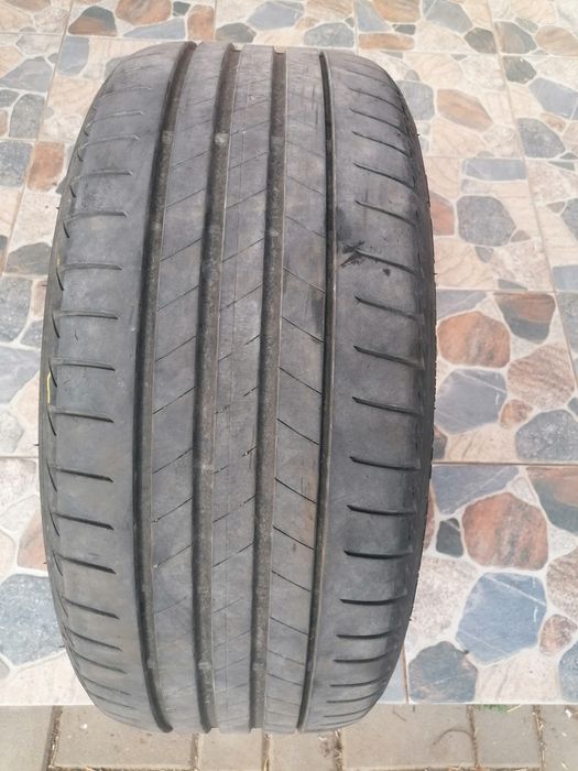 Bridgestone 225/40/18