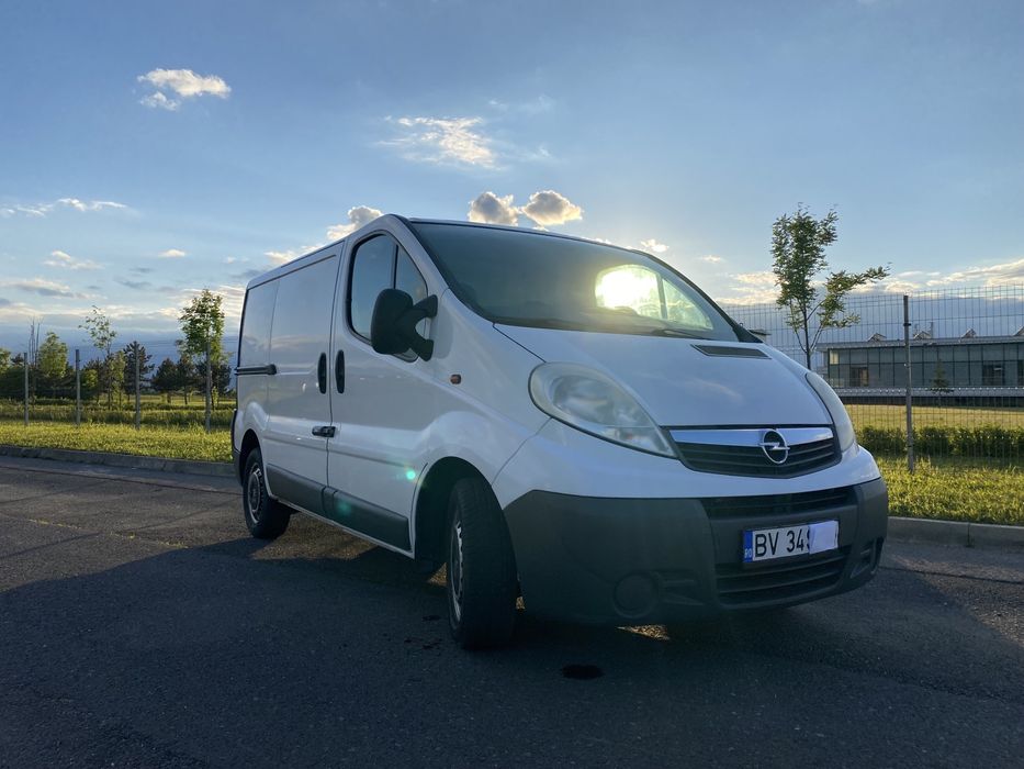 Inchiriez duba fara sofer