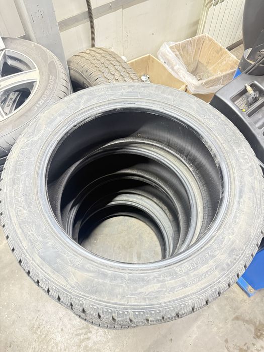 Продам шины 235/55R19