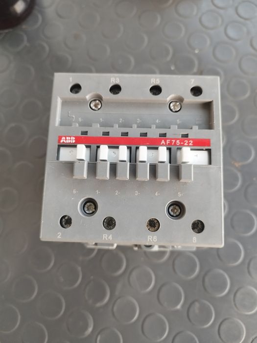 Контактор ABB AF  70-20