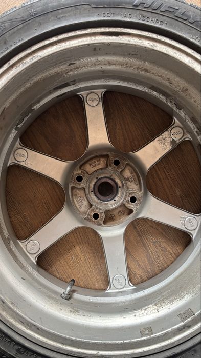 Продам диски yokohama avs m6