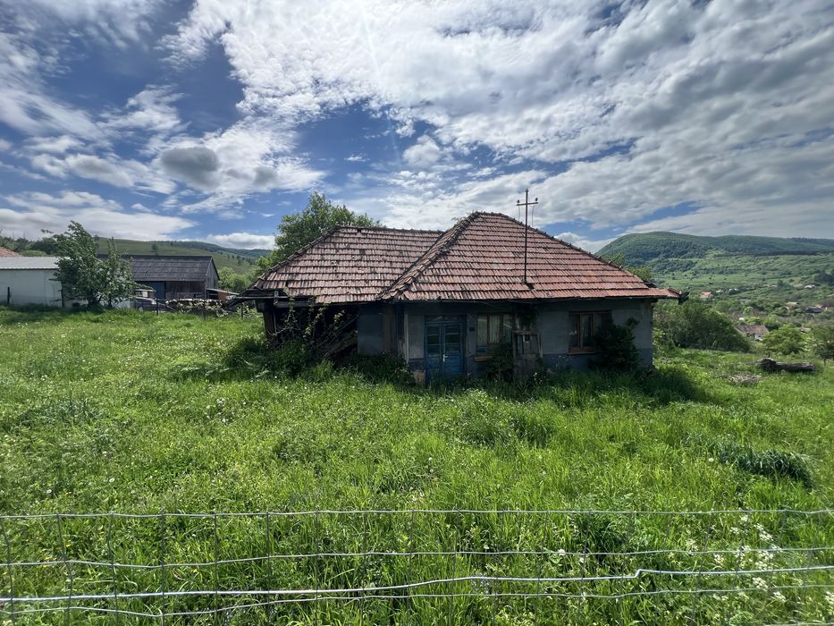 Teren 1260mp+ Casa, Sat agarbiciu 25km de Cluj
