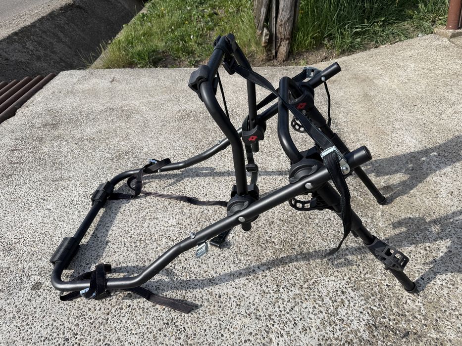 Suport biciclete Menabo Viper pentru 3 biciclete cu prindere pe haion/portbagaj
