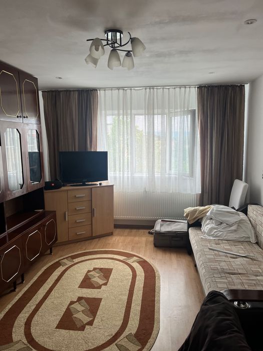 Apartament doua camere spre închiriere