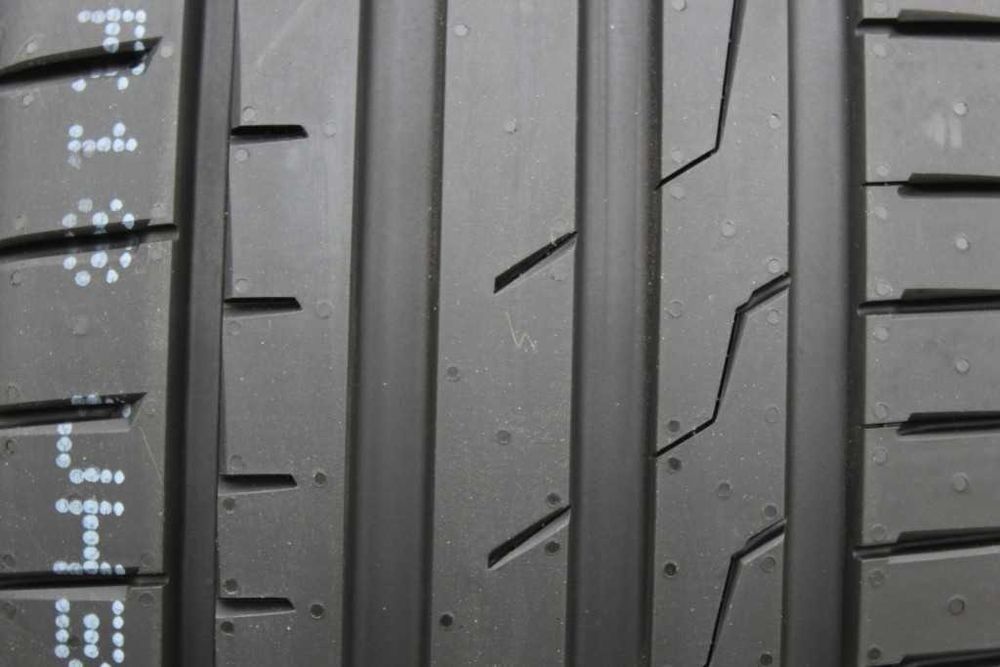 Anvelope vara noi 235/45R18, 98Y, XL, ZR, RoadX, DOT 2025