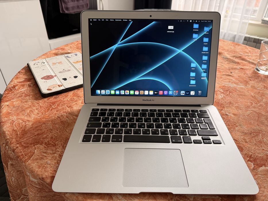 Macbook air 13 inch