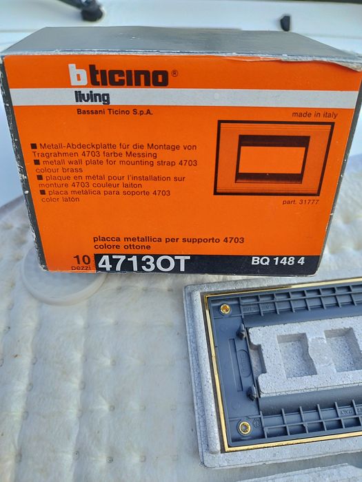 Rama ornament 3 module Bticino Living