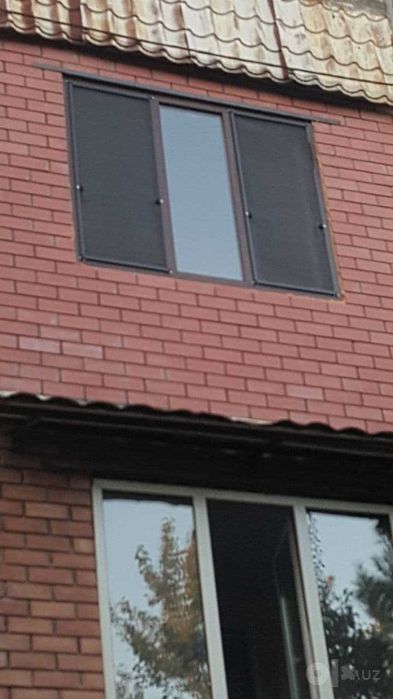 Кладка кирпичей на балконе и тд