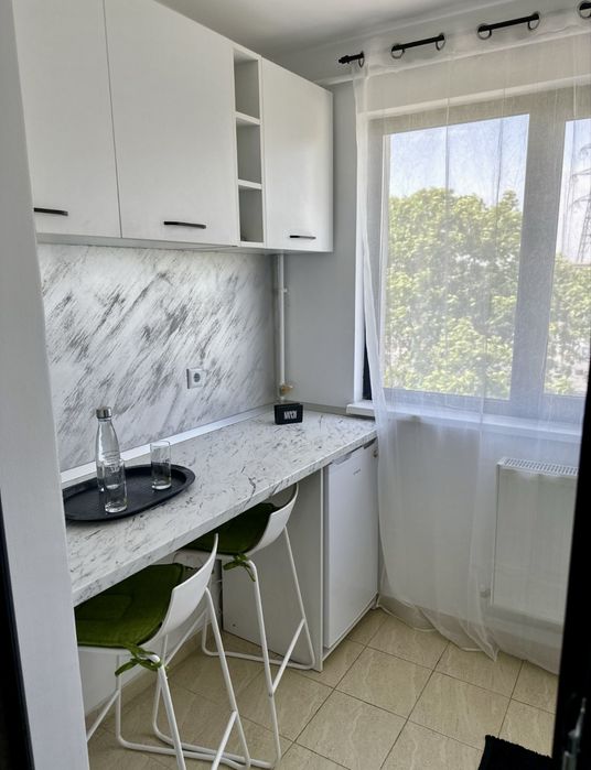 Inchiriez ap 1 camera regim hotelier