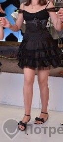 дизайнерска рокля