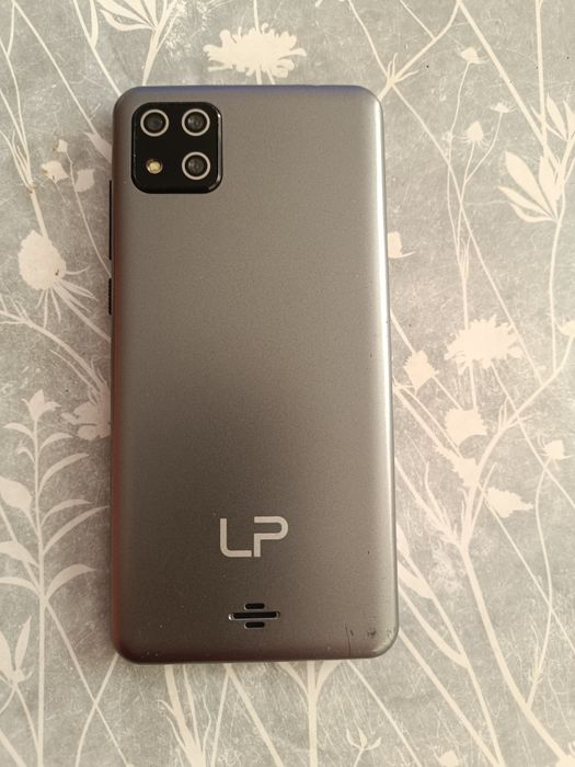 Телефон  Lp W 55