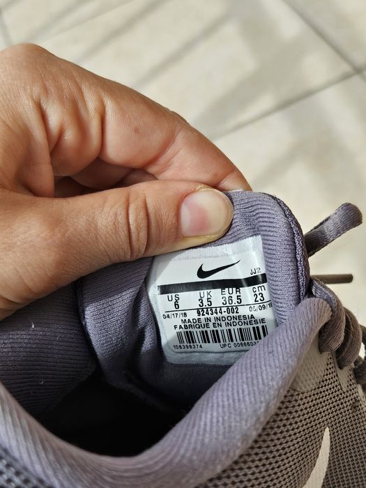 Nike Flex Essential TR Сиви маратонки размер 36,5