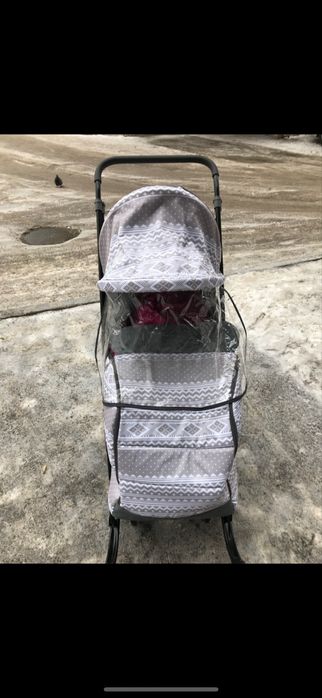 Продам санки детские