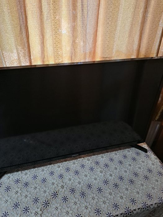 De vânzare televizor