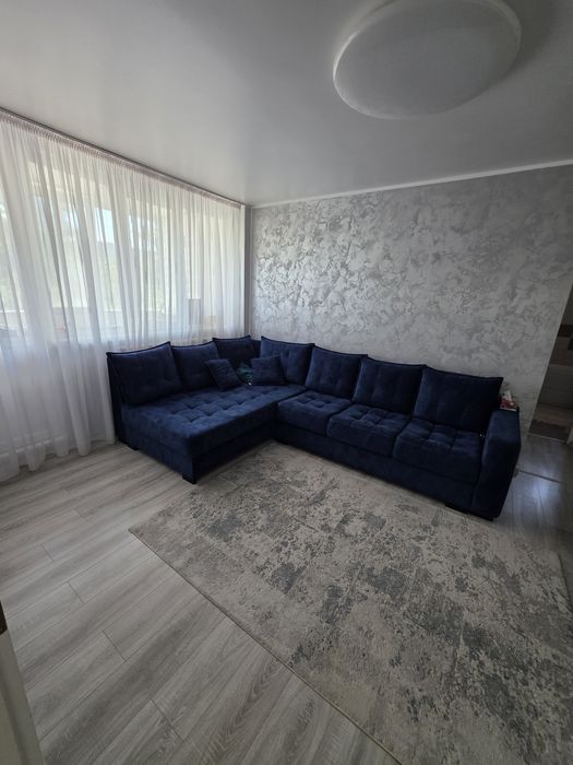 Apartament 3 camere semidecomandat,etaj 1, Tiglina 1 zona Francezi