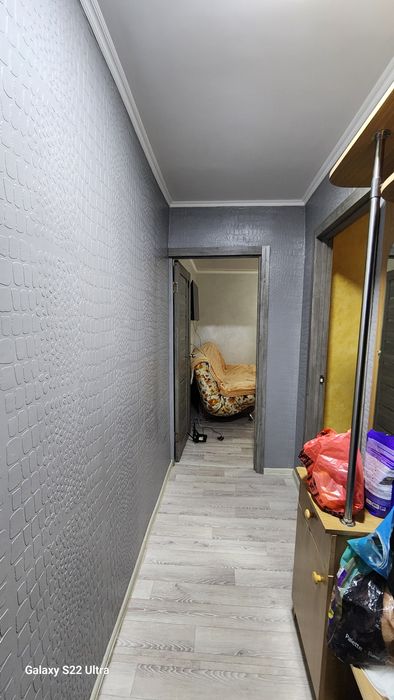 Сдаеться 2 х комнатная квартира.