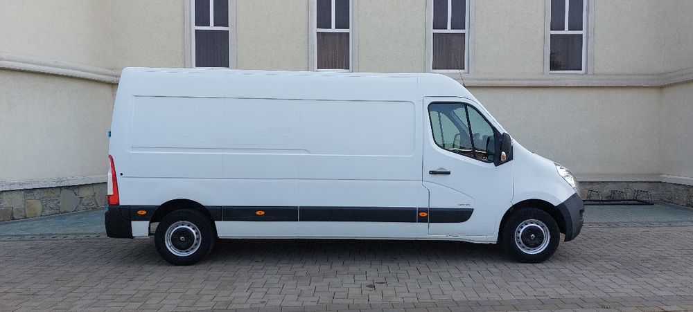 Opel Movano din 2013 motor 2.3 diesel Volan pe dreapta Anglia