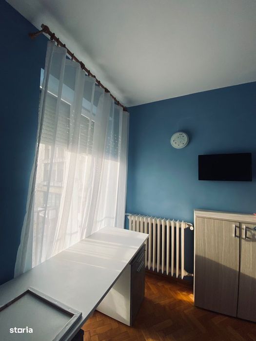 Apartament 4 camere de inchiriat Oradea