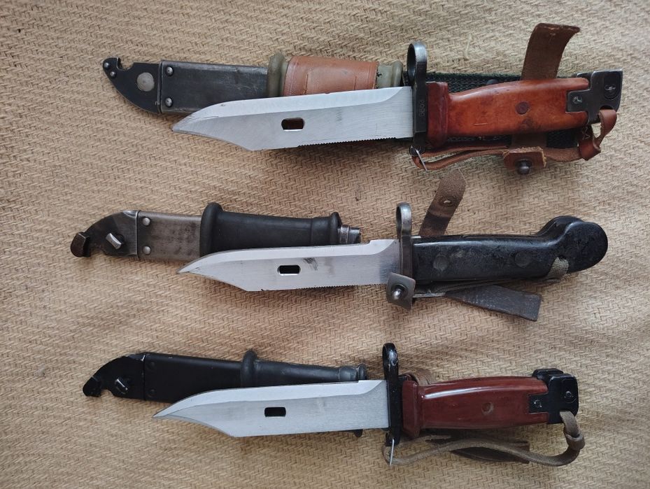 Cutite baionete AKM Romania RDG Polonia
