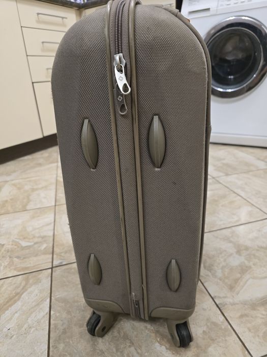 Samsonite куфар.