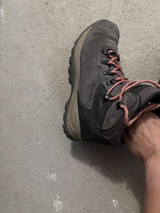 Hiking shoes/ Papuci drumetie Columbia