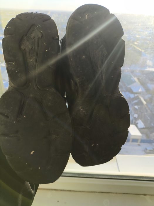 Off White Be Right Back Black