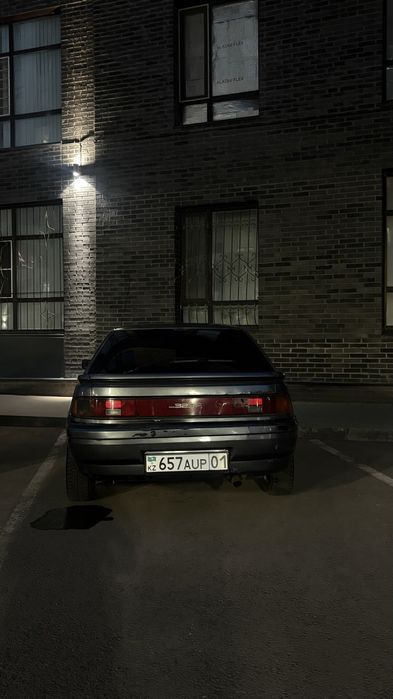 Mazda 323F на ходу