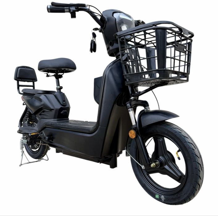 Scuter electric viteza maxima 25km/h