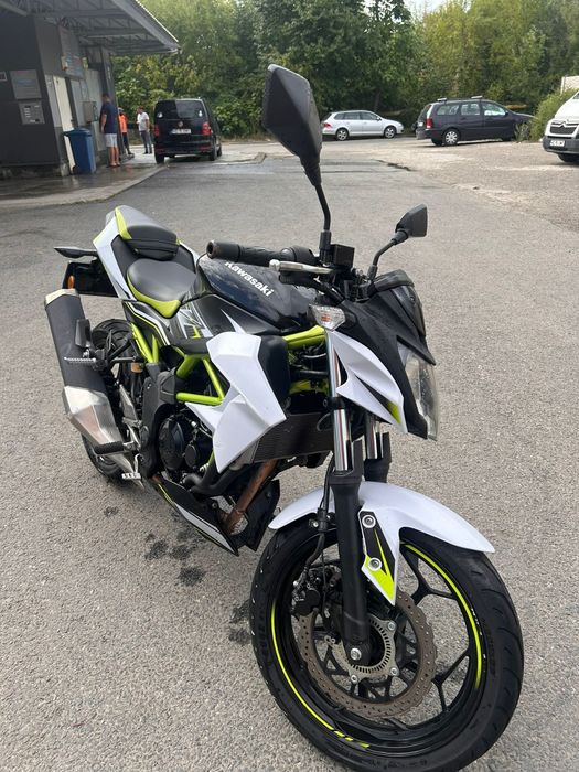 Vând Kawasaki Z125, an 2022