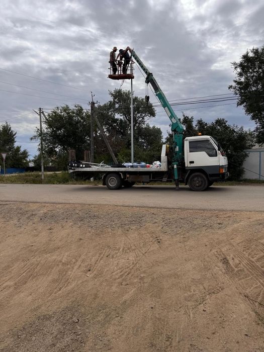 Манипулятор эвакуатор автовышка