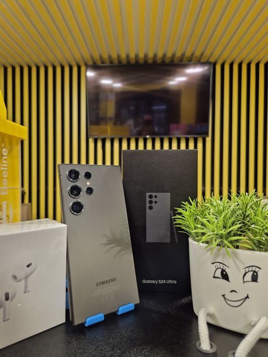 Samsung S24 Ultra, 12/256гб