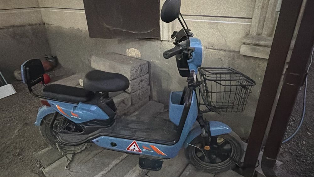 Продам скутер, б/у. Состояние отличное
