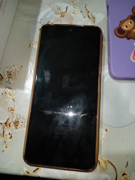 Продаю телефон Redmi Note 12