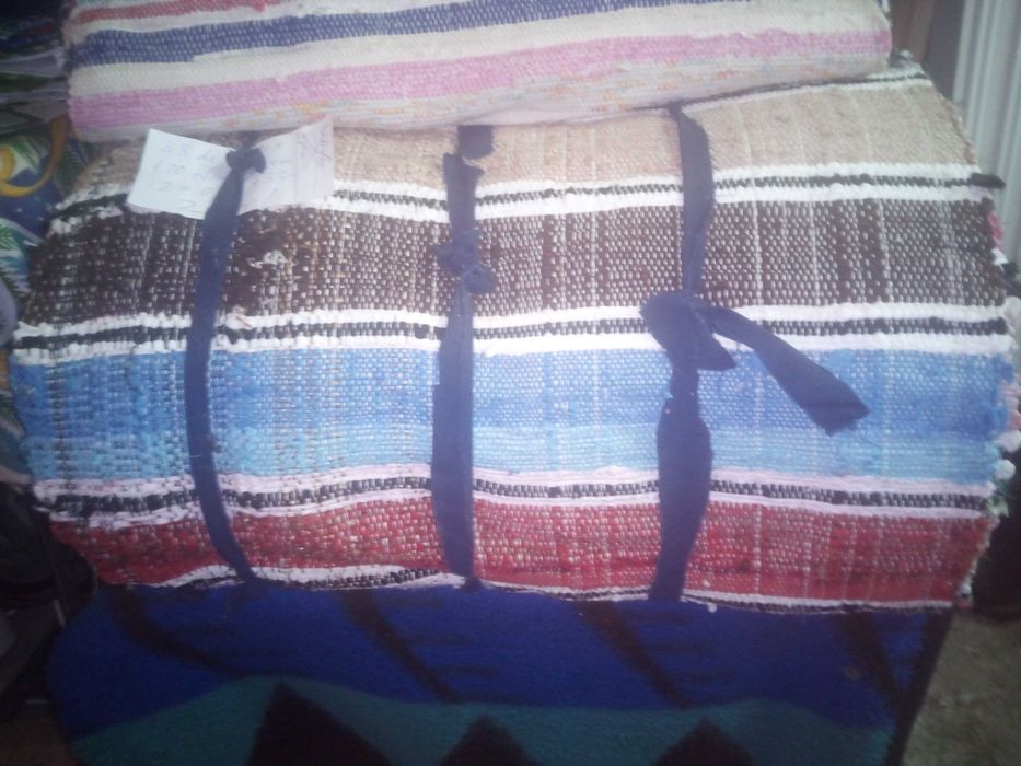 Carpete de perete,covor iuta si cerga, mileuri f vechi lucrate manual.