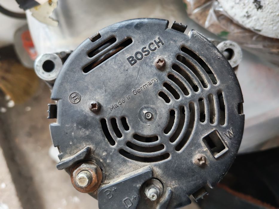 Двигатель Мерседес 111