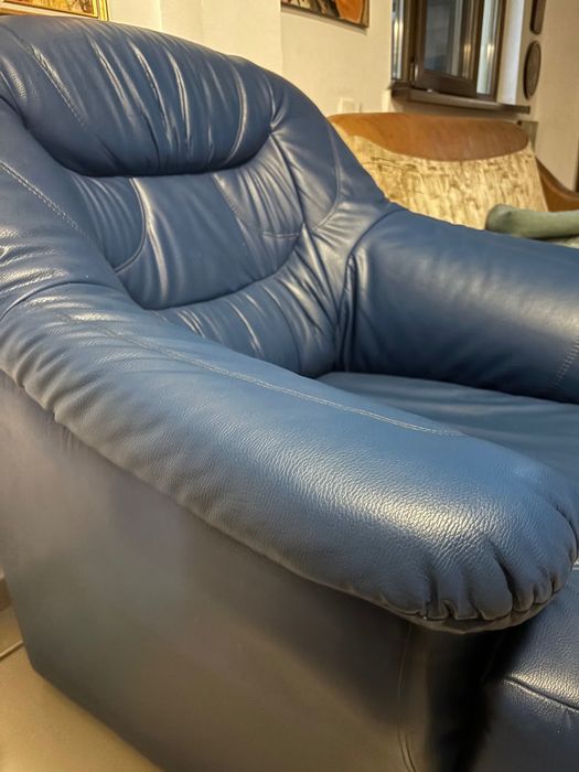 Vand fotoliu albastru extrem de confortabil