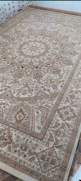 Продам ковры дорожки ковровые