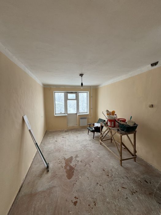 Срочно 1х 3микрарайоне Прадаётся