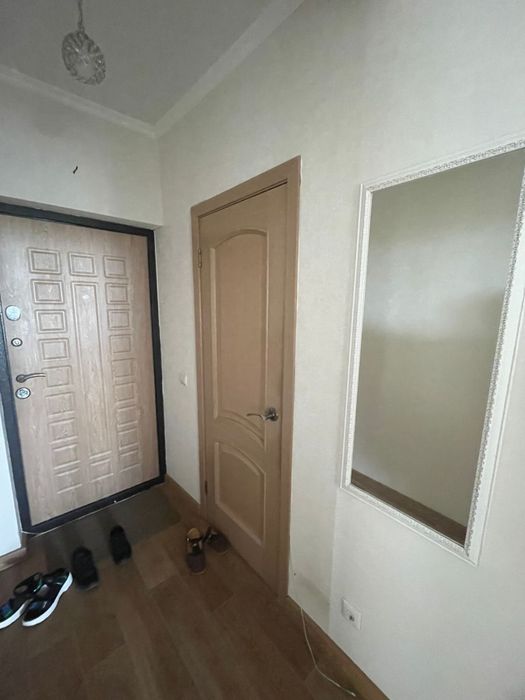 Продам межкомнатные двери