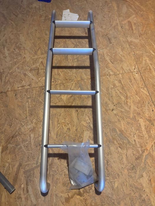 Scara 4 trepte Multivan  Caravelle t5