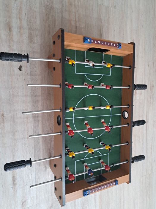 Продам настольный футбол