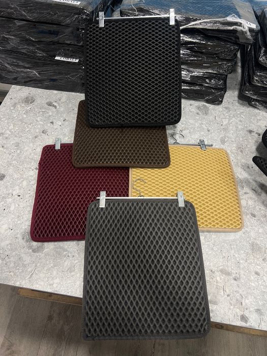 Polik evakor barcha moshinaga