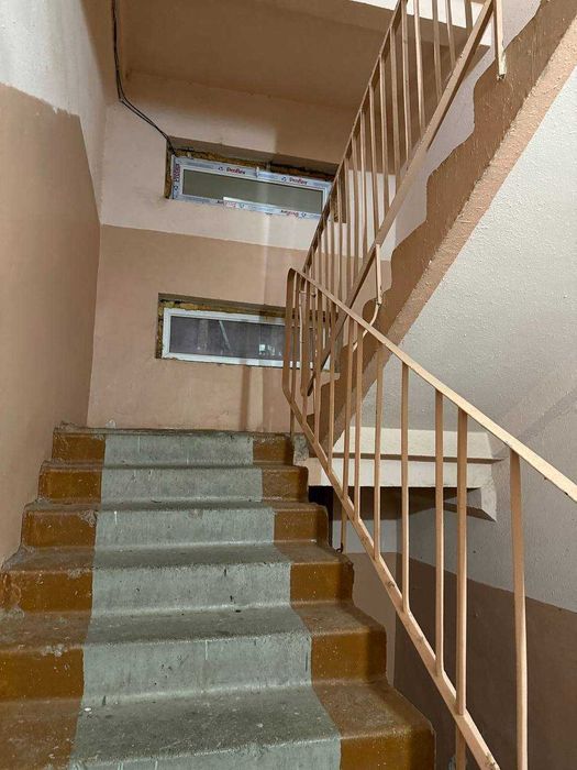 Продаётся 4-комнатная квартира на Авиасозлар 1